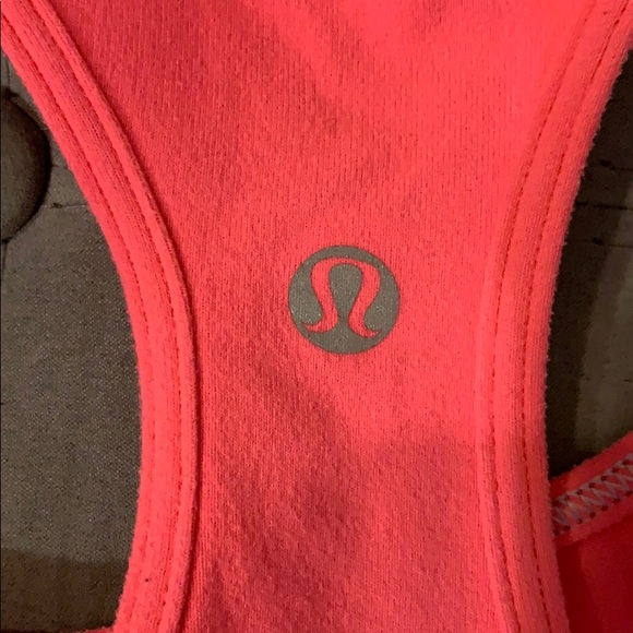 Lululemon tank top - Picture 3 of 3